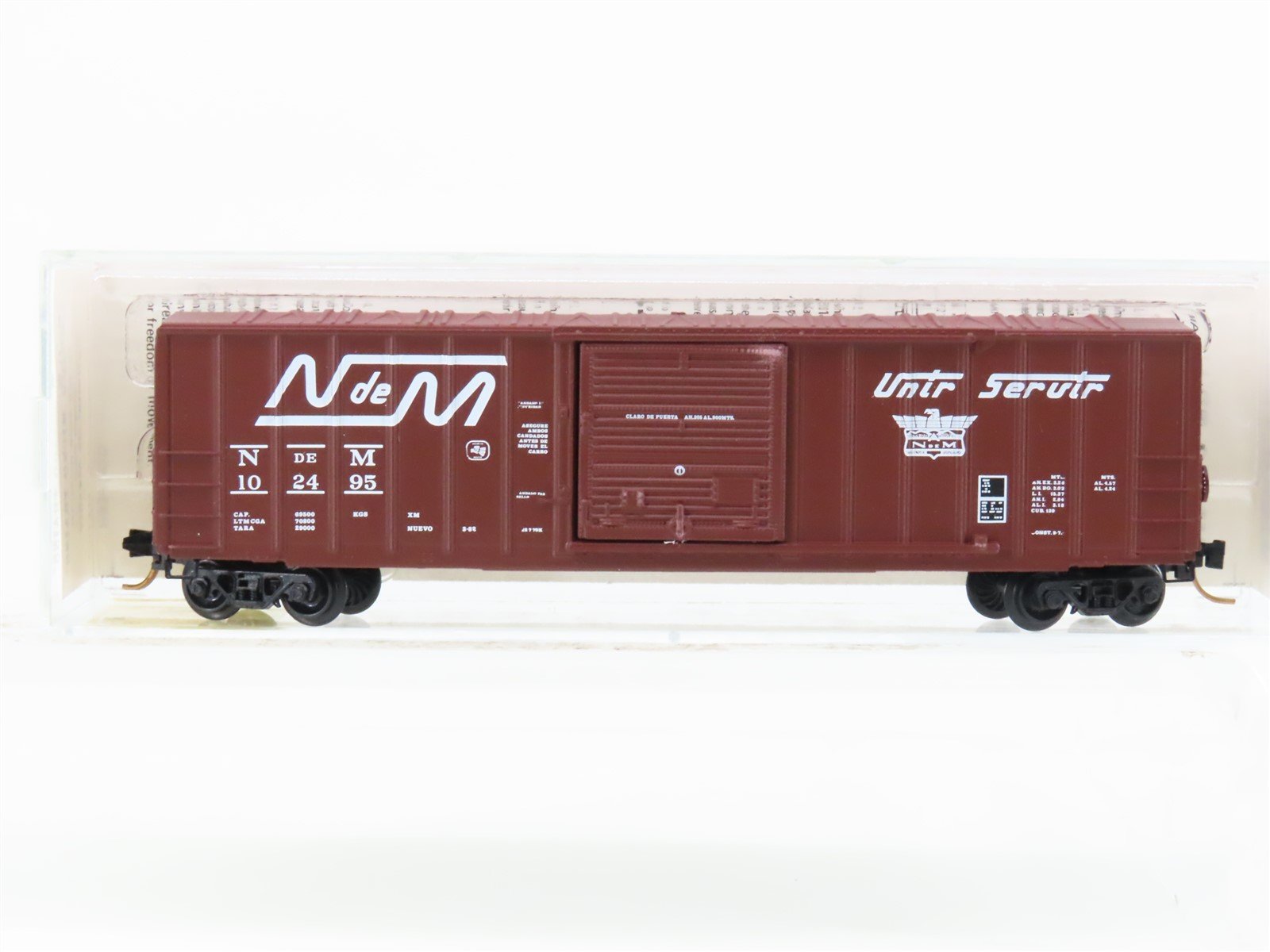 N Scale Micro-Trains/Kadee 25320 NdeM Railway 50' Rib Side Boxcar #102495