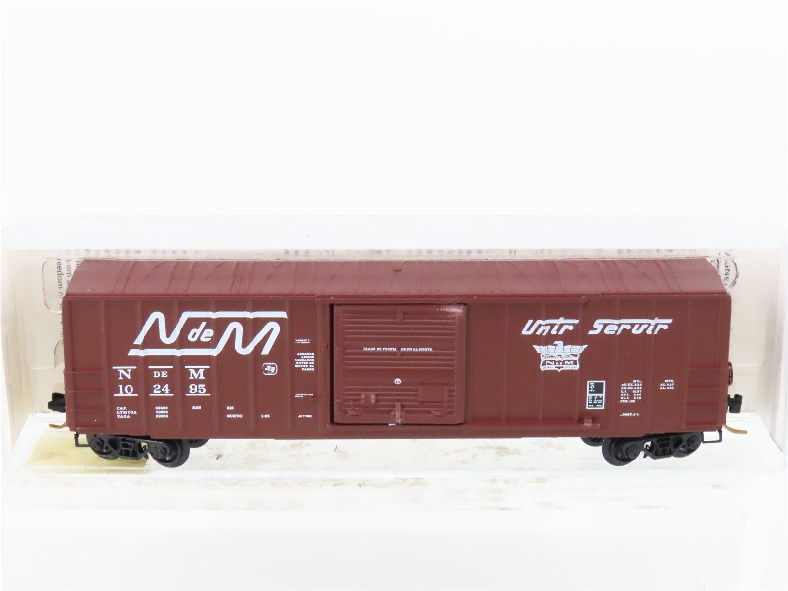 N Scale Micro-Trains/Kadee 25320 NdeM Railway 50' Rib Side Boxcar #102495