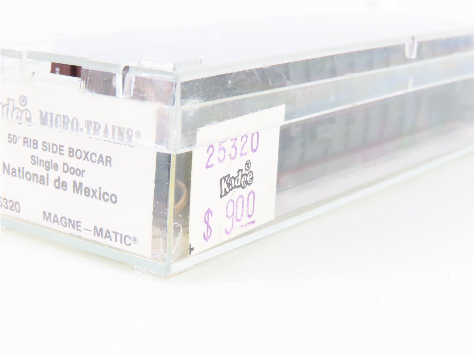 N Scale Micro-Trains/Kadee 25320 NdeM Railway 50' Rib Side Boxcar #102495