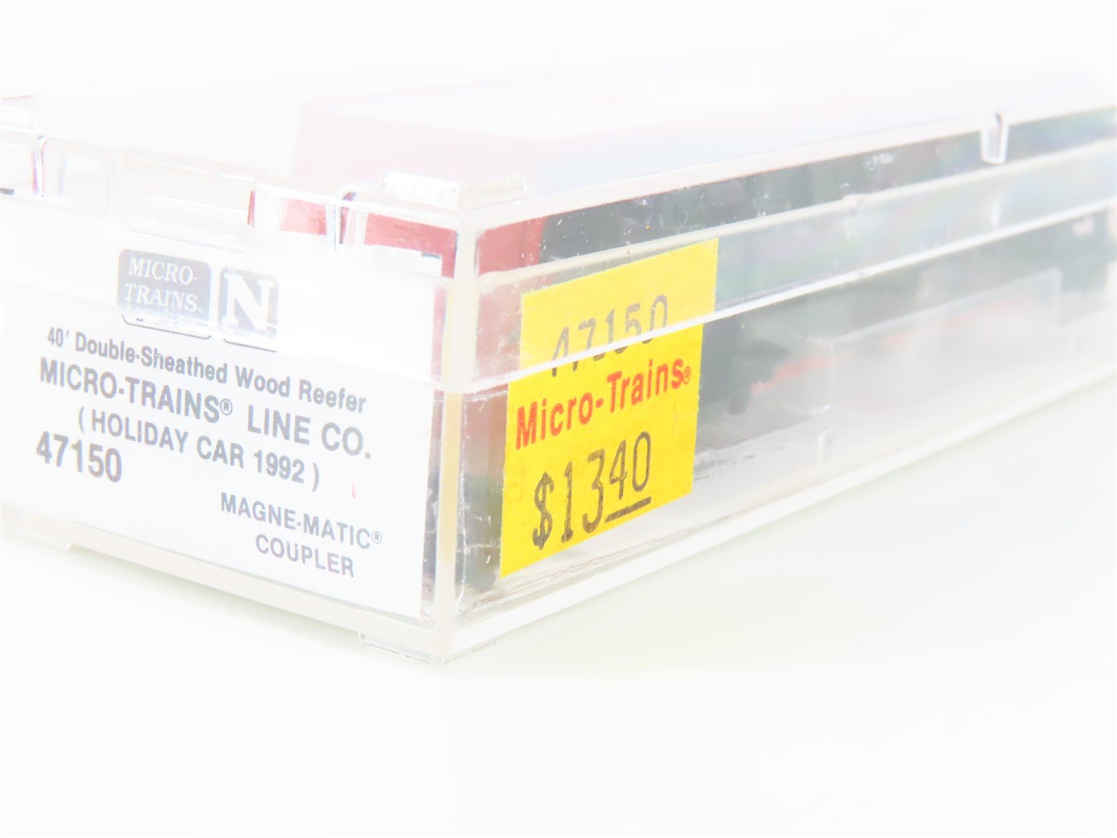 N Scale Micro-Trains MTL 47150 1992 Holiday 40' Wood Reefer #1992