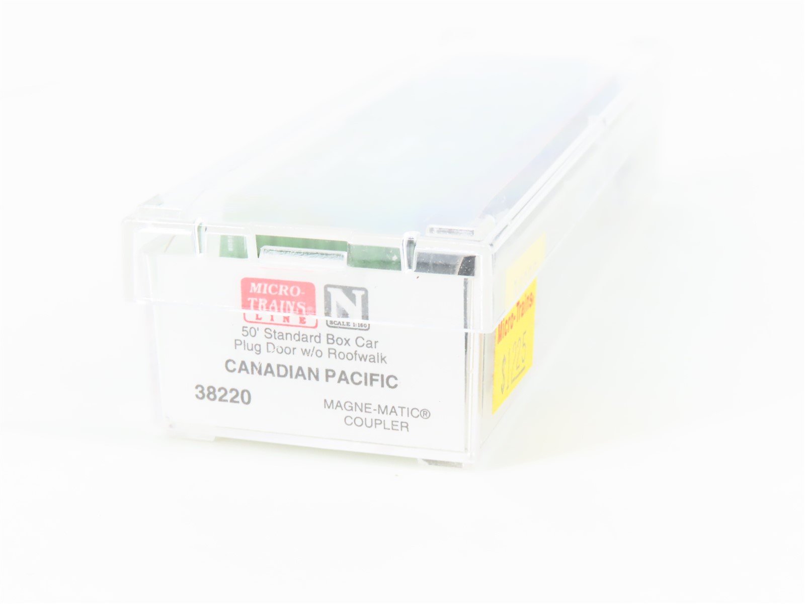 N Scale Micro-Trains MTL 38220 CP Canadian Pacific 50' Standard Boxcar #81158