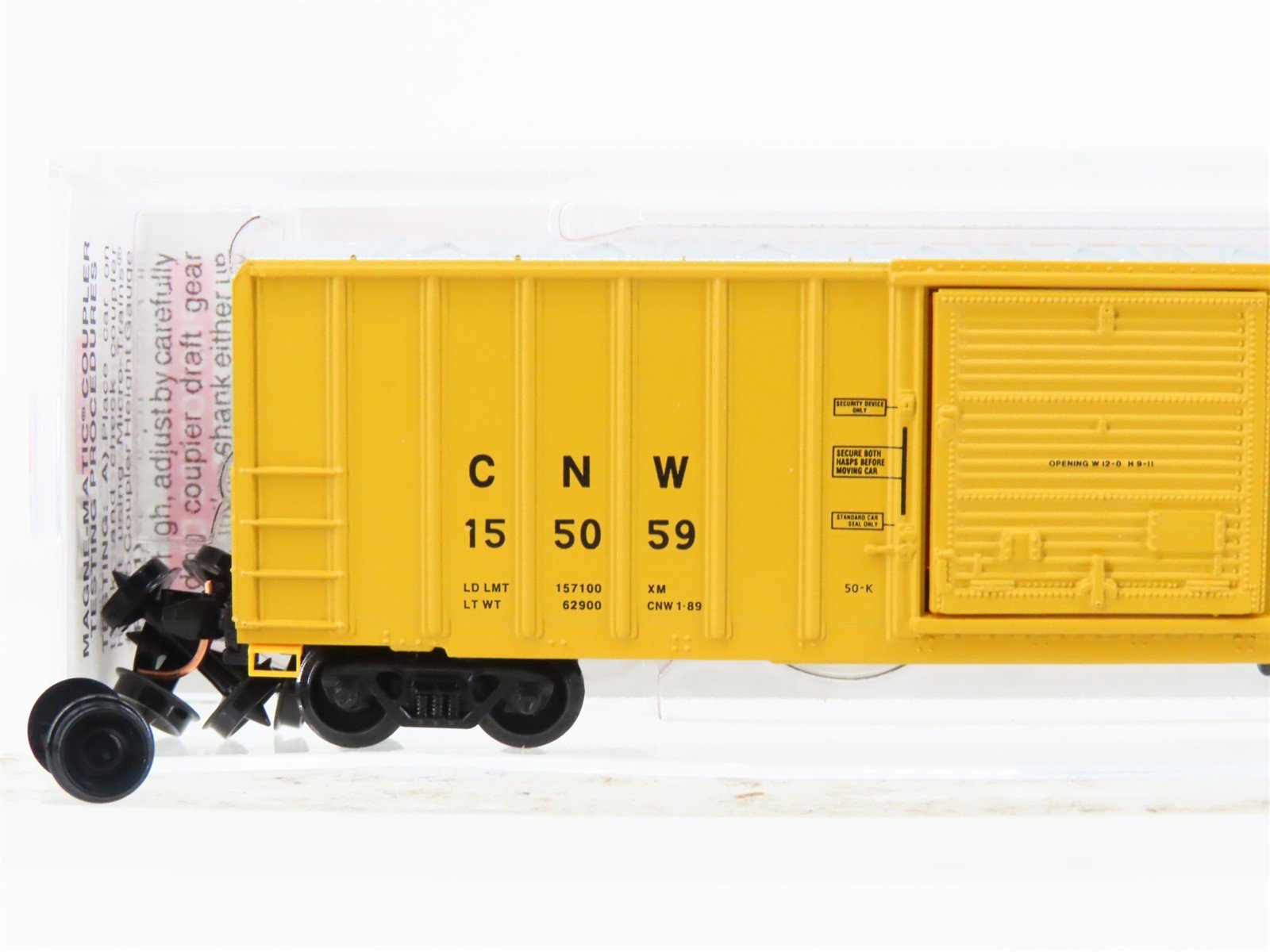 N Scale Micro-Trains MTL 25670 CNW Chicago & Northwestern 50' Boxcar #155059