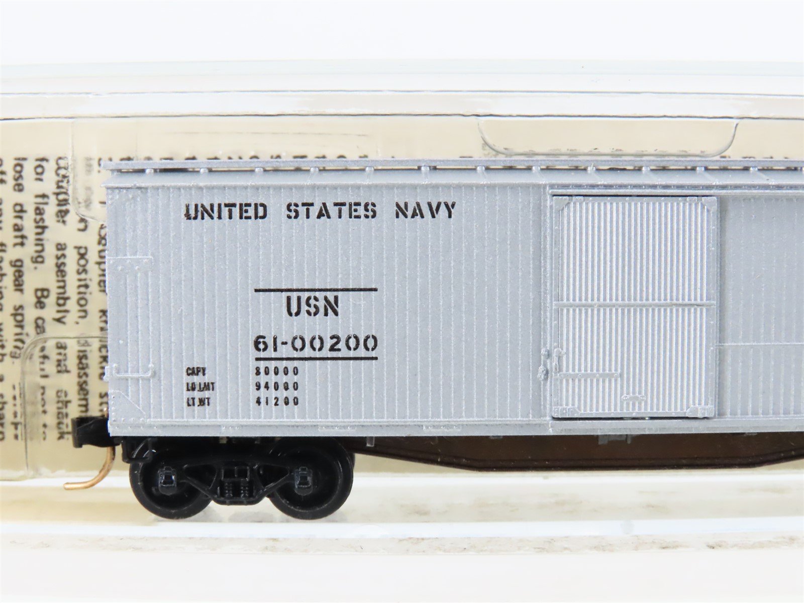 N Scale Kadee Micro-Trains MTL 42050 USN US Navy 40' Wood Boxcar #61-00200