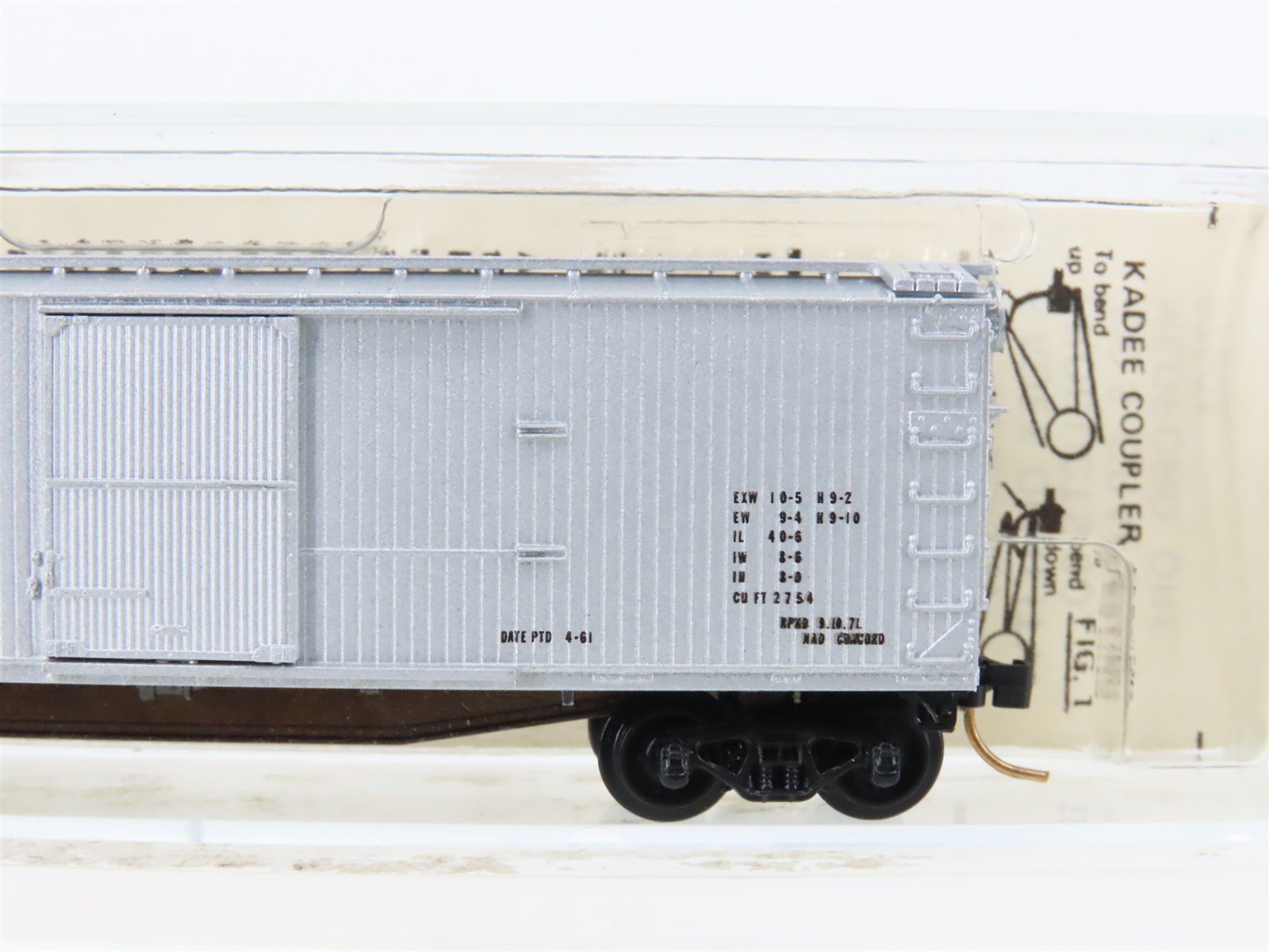 N Scale Kadee Micro-Trains MTL 42050 USN US Navy 40' Wood Boxcar #61-00200