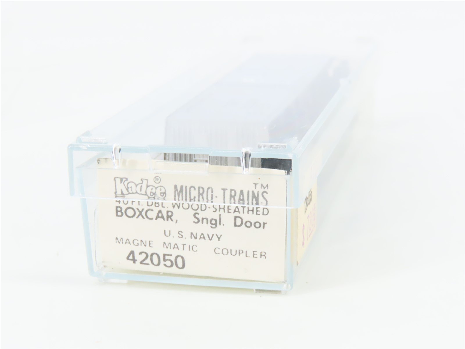 N Scale Kadee Micro-Trains MTL 42050 USN US Navy 40' Wood Boxcar #61-00200