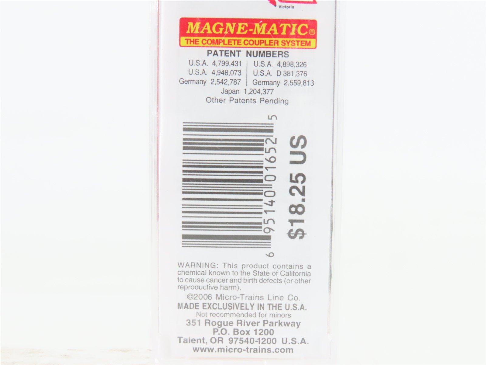 N Scale Micro-Trains MTL 07700151 BC British Columbia 50' Standard Boxcar #1871