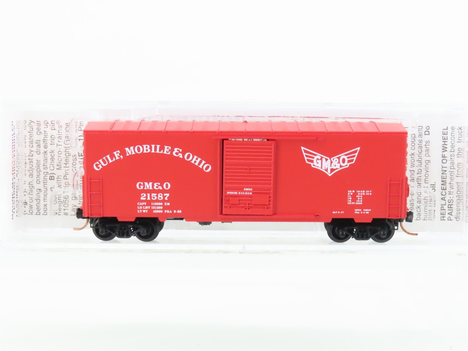 N Micro-Trains MTL 24240 GM&O Gulf Mobile & Ohio 40' Standard Boxcar #21587