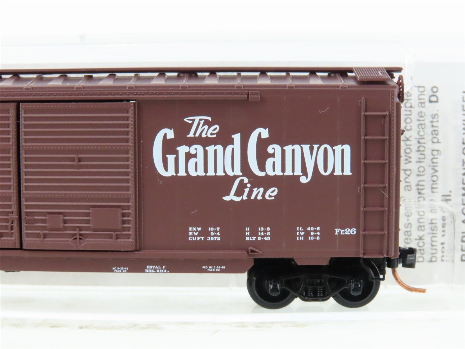 N Scale Micro-Trains MTL 23290 ATSF Santa Fe Grand Canyon 40' Boxcar #64279