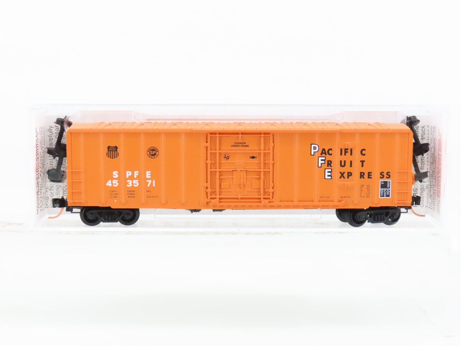 N Scale Micro-Trains MTL 27090 SPFE Pacific Fruit Express 50' Box Car #453571