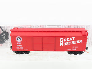 N Scale Micro-Trains MTL 43040 GN Great Northern 40' Wood Box Car #30353