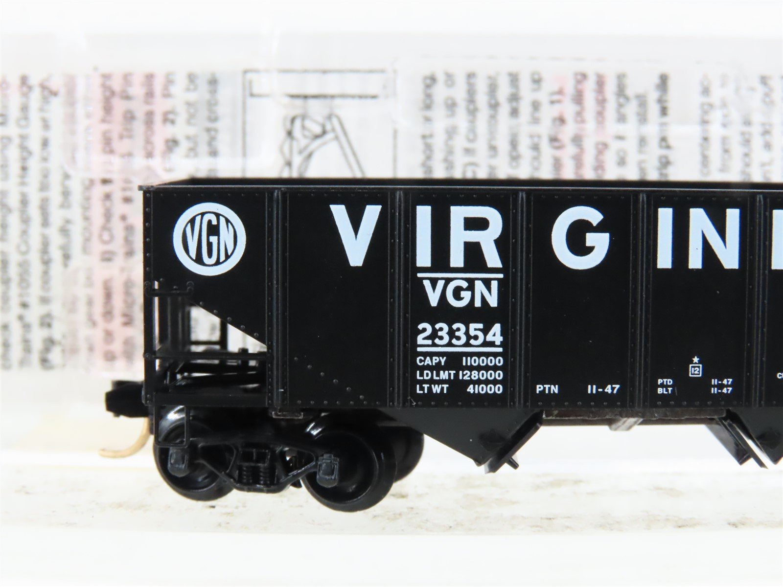 N Scale Micro-Trains MTL 56200 VGN Virginian 2-Bay Rib-Side Hopper #23354