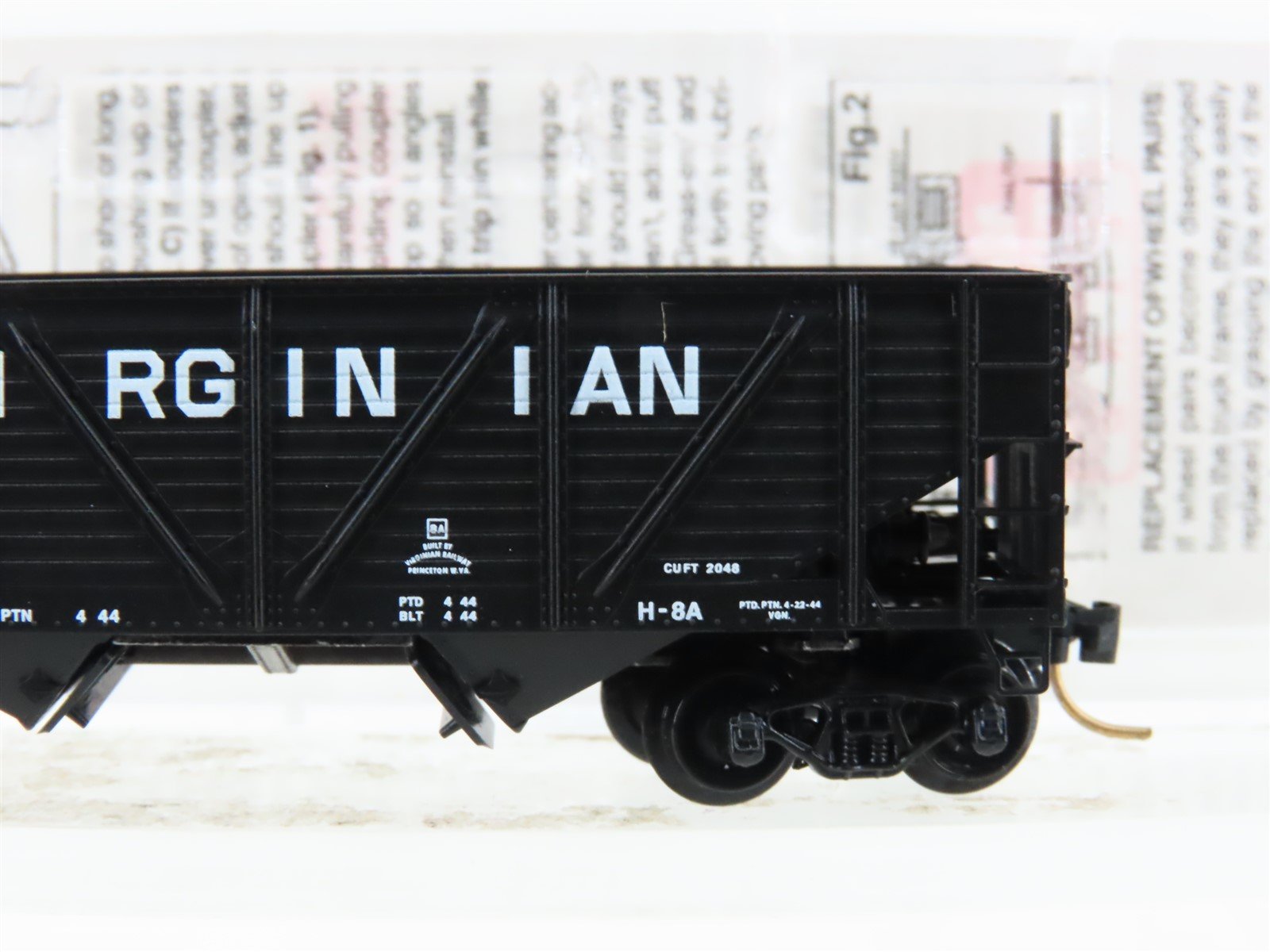 N Scale Micro-Trains MTL 57110 VGN Virginian 2-Bay Composite Hopper #15365