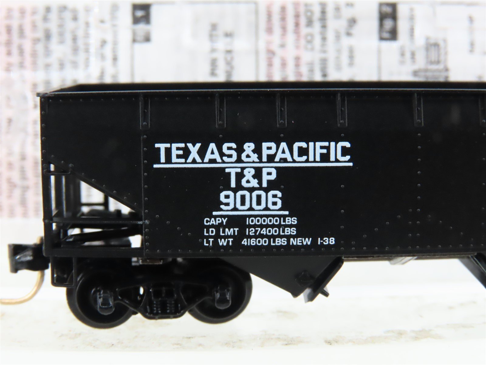 N Micro-Trains MTL 55120 T&P Texas & Pacific 2-Bay Offset-Side Hopper #9006