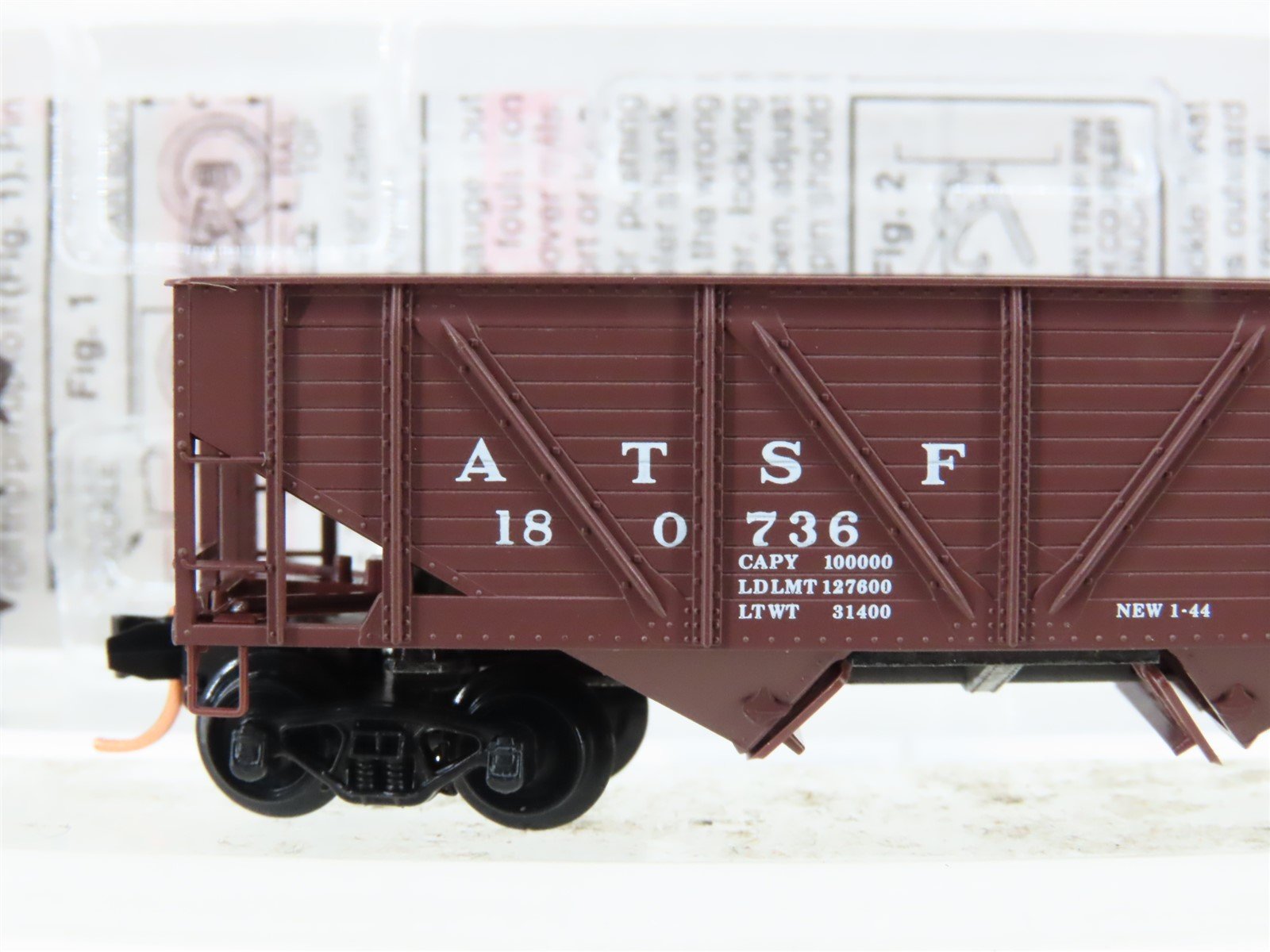 N Scale Micro-Trains MTL 57010 ATSF Santa Fe 2-Bay Composite-Side Hopper #180736