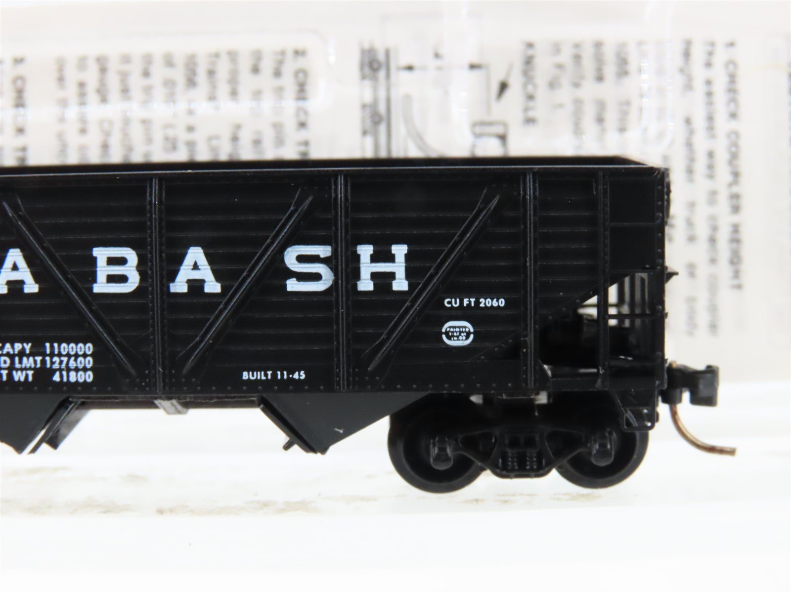 N Scale Micro-Trains MTL 57060 WAB Wabash 2-Bay Composite-Side Hopper #39157