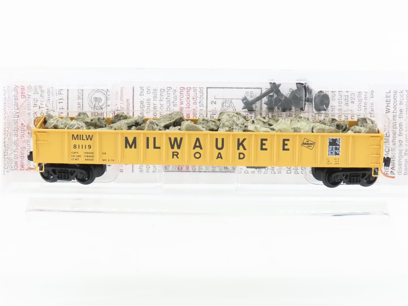 N Scale Micro-Trains MTL 48110.2 MILW Milwaukee 50' Gondola #81119 w/ Rock Load