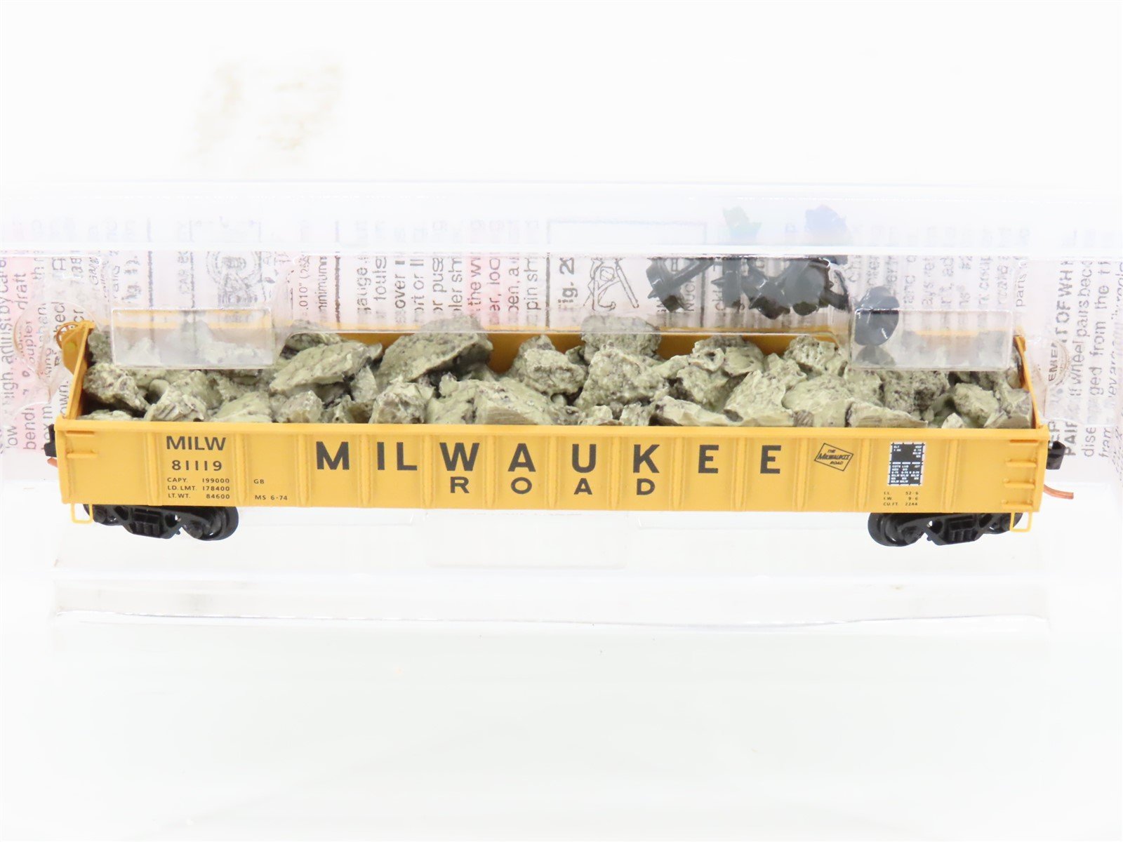 N Scale Micro-Trains MTL 48110.2 MILW Milwaukee 50' Gondola #81119 w/ Rock Load
