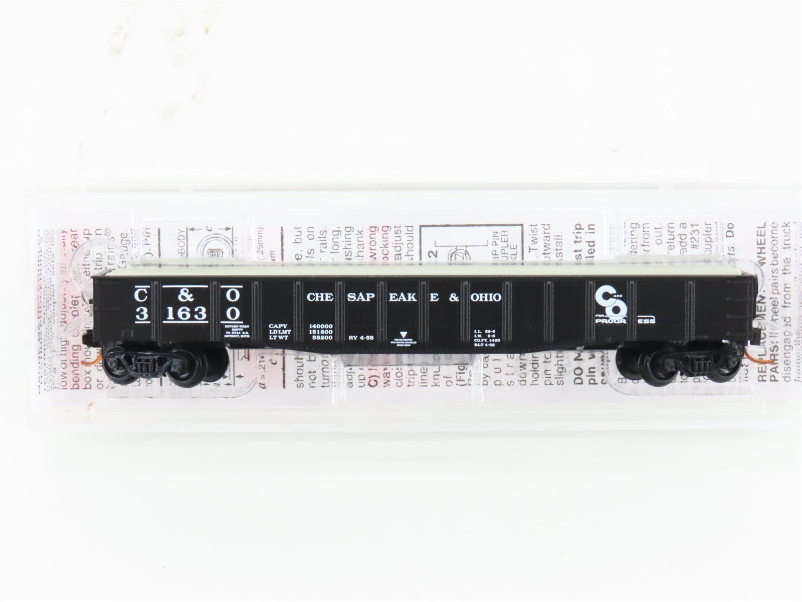 N Scale Micro-Trains MTL 10500160 C&O 50' Fixed-End Gondola #31630 w/ Steel Load