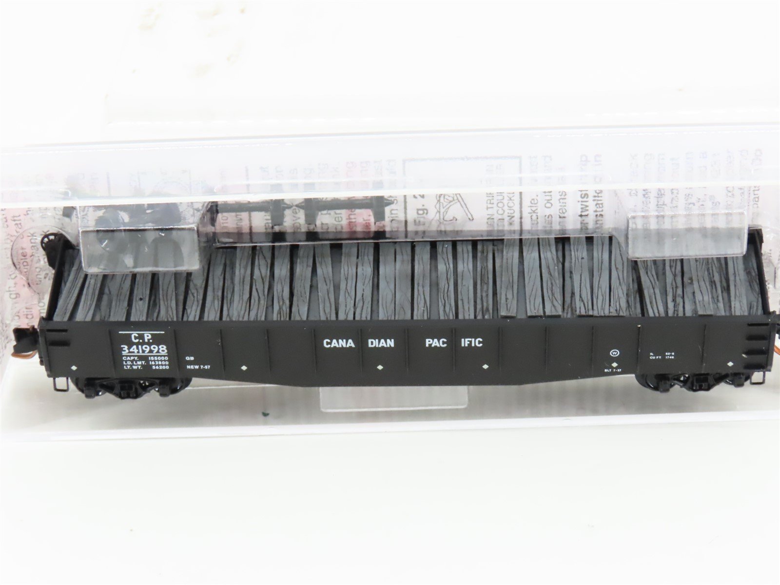 N Micro-Trains MTL 04600290 CP Canadian Pacific 50' Gondola #341998 w/ Tie Load