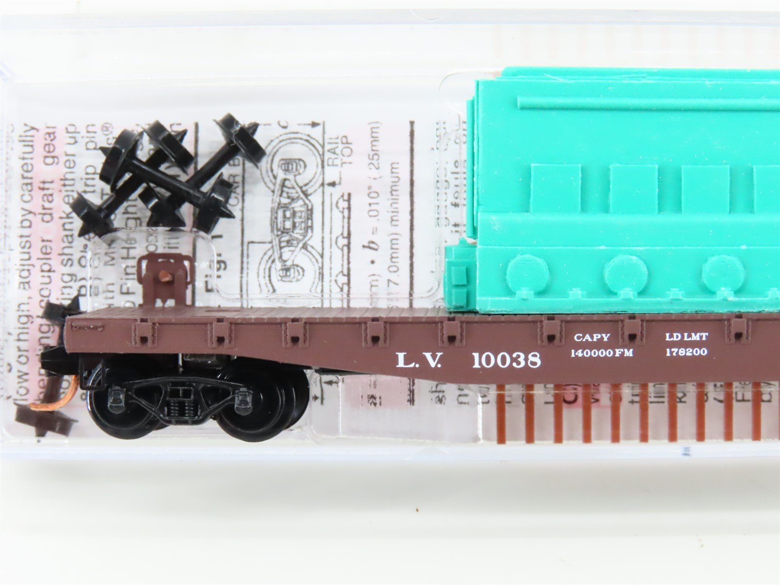 N Micro-Trains MTL 04500310 LV Lehigh Valley 50' Flat Car #10038 w/Ship Engine