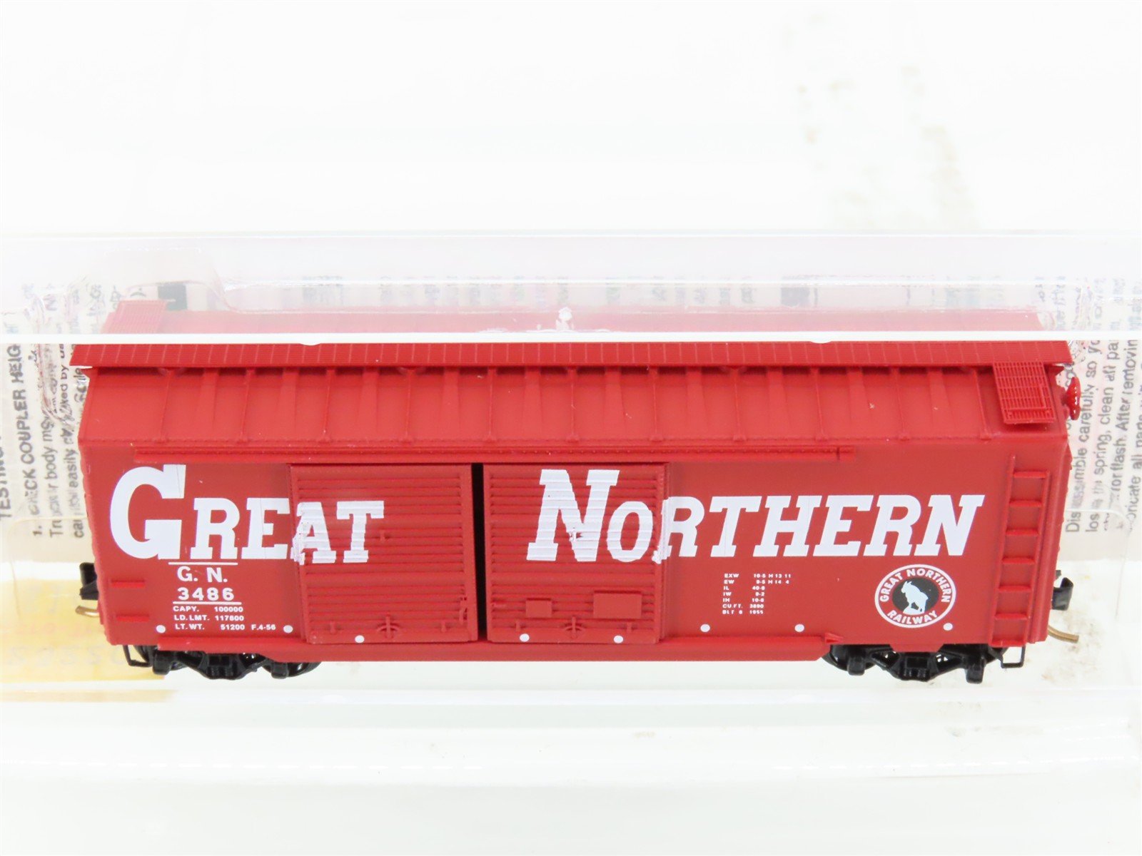 N Scale Micro-Trains MTL 23220 GN Great Northern 40' Double Door Box Car #2486