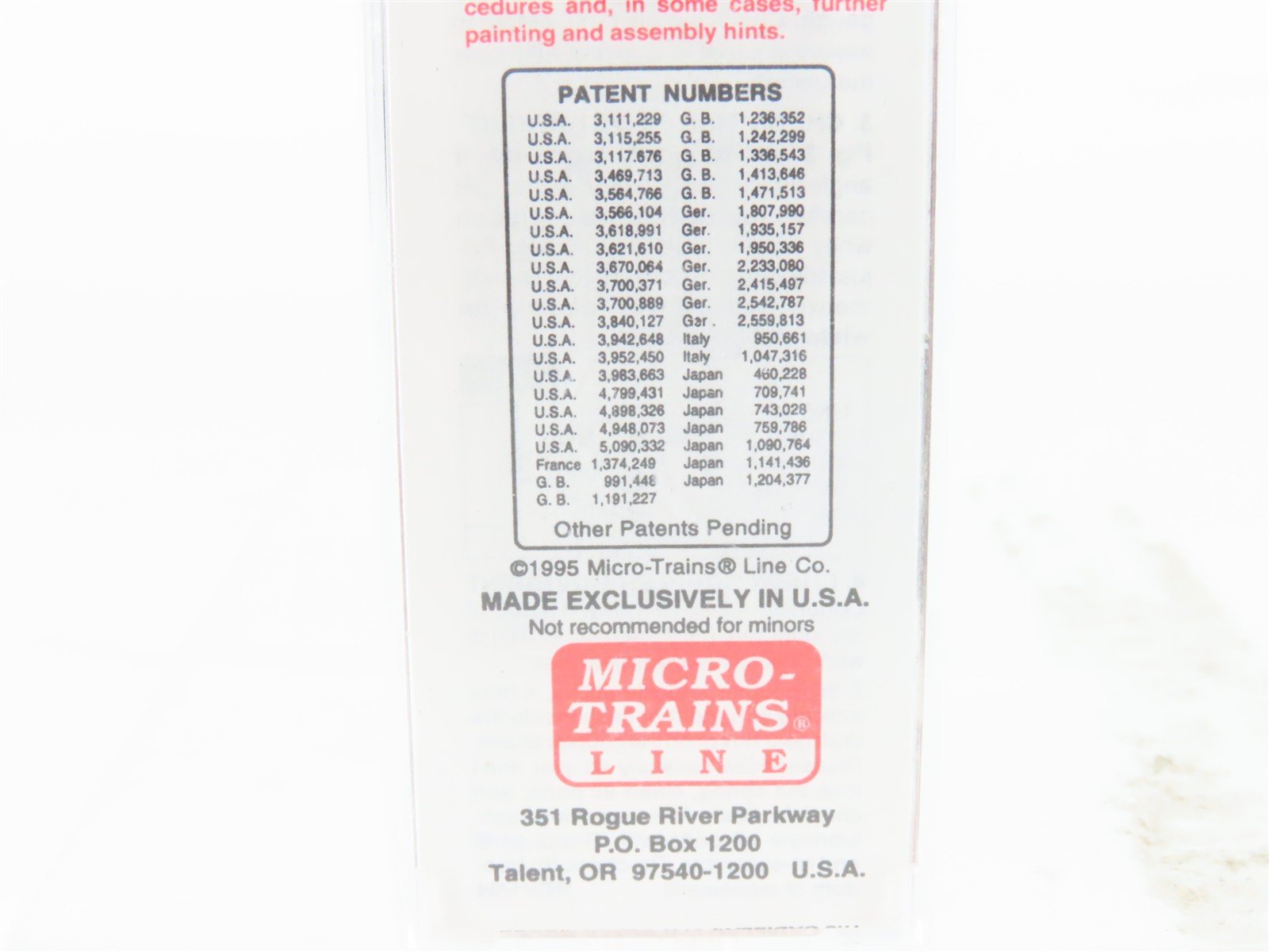 N Scale Micro-Trains MTL 23220 GN Great Northern 40' Double Door Box Car #2486
