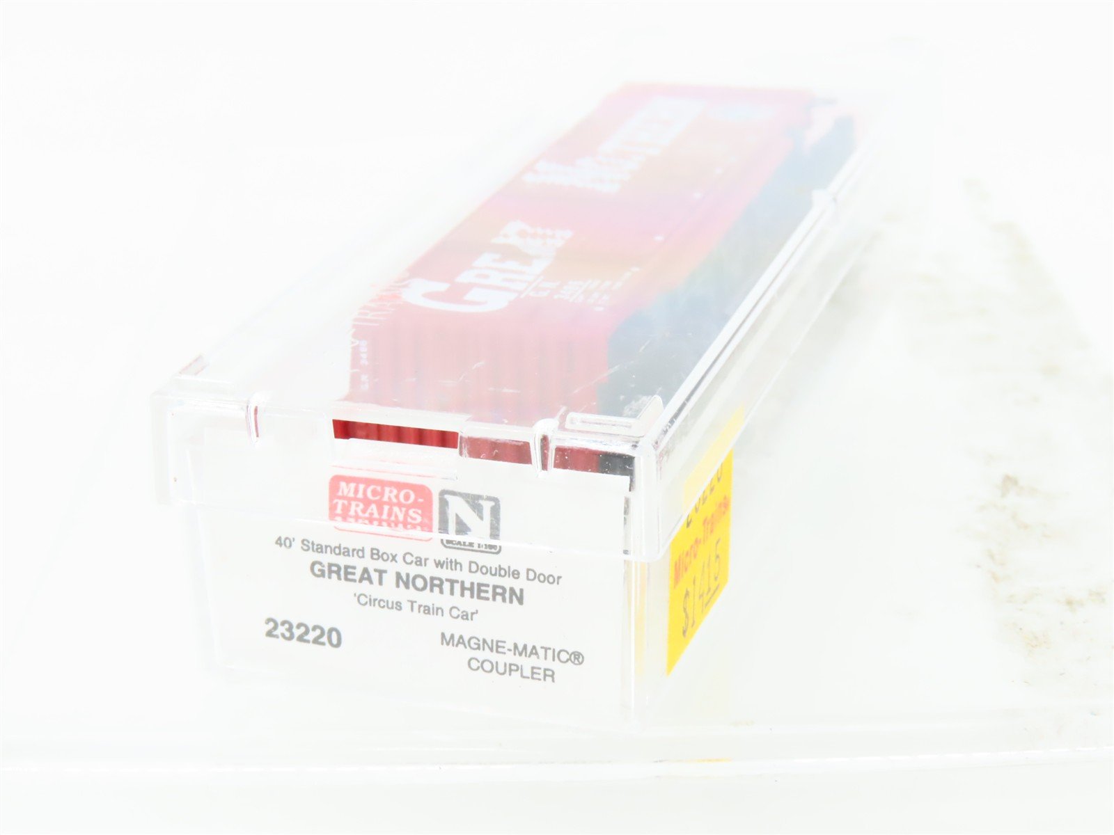 N Scale Micro-Trains MTL 23220 GN Great Northern 40' Double Door Box Car #2486