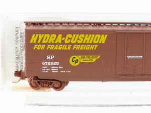 N Scale Micro-Trains MTL 32160 SP Southern Pacific 50' Plug Door Box Car #672925