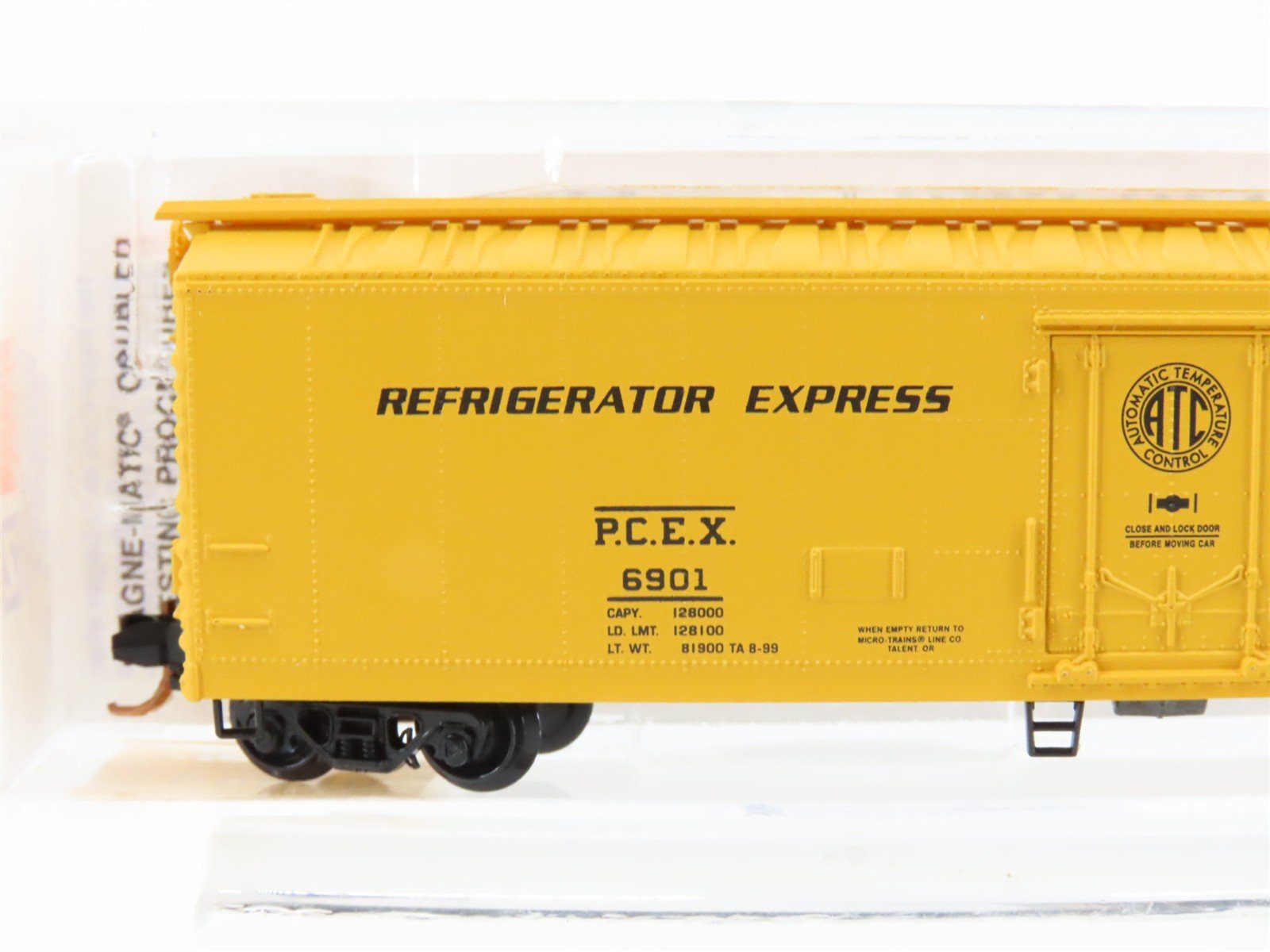 N Micro-Trains MTL 69090 PCEX Pepsi-Cola 51' 3 3/4