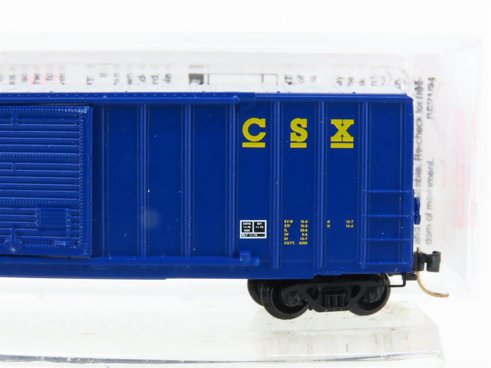N Scale Micro-Trains MTL 25550/1 CSXT 50' Single Door Box Car #141053