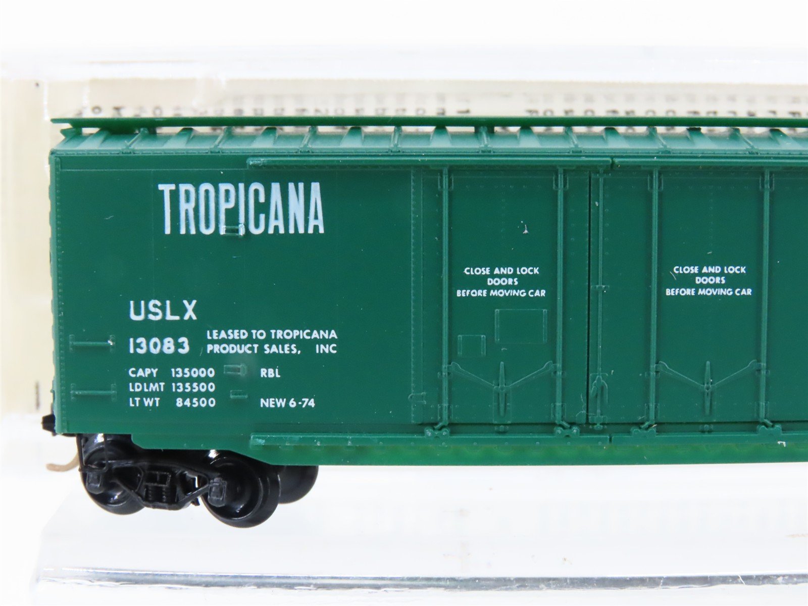 N Micro-Trains MTL 36010 USLX Tropicana 50' Double Plug Door Box Car #13083