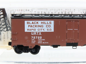 N Scale Micro-Trains MTL 59530 URTX Black Hills Packing Co 40' Reefer #72722