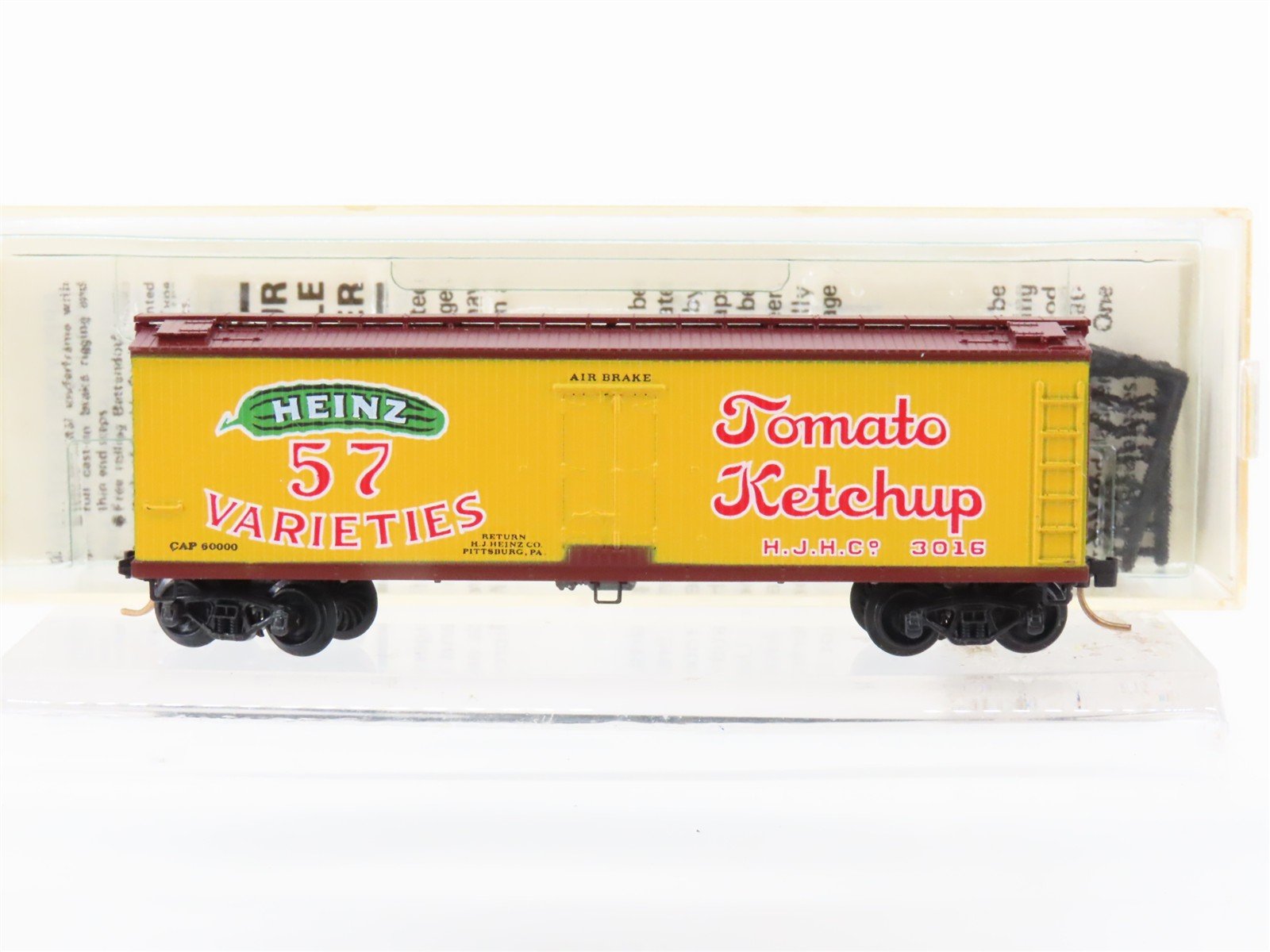 N Scale Kadee Micro-Trains 47020 HJHC Heinz 57 Tomato Ketchup 40' Reefer #3016
