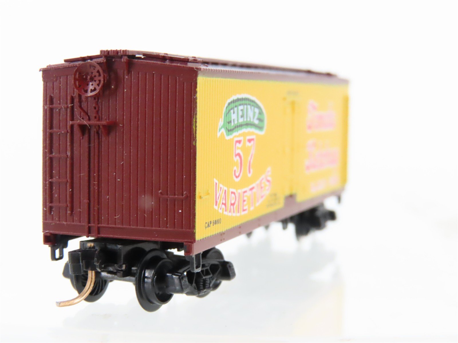 N Scale Kadee Micro-Trains 47020 HJHC Heinz 57 Tomato Ketchup 40' Reefer #3016