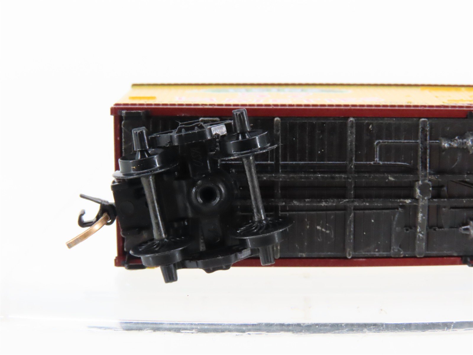 N Scale Kadee Micro-Trains 47020 HJHC Heinz 57 Tomato Ketchup 40' Reefer #3016