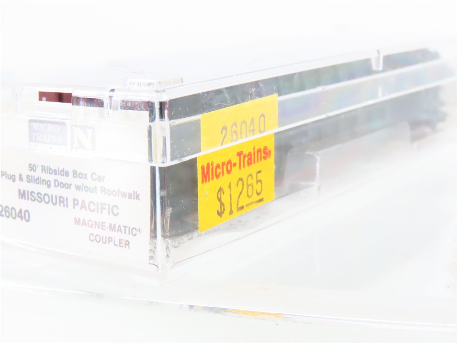 N Scale Micro-Trains MTL 26040 MP Missouri Pacific Railroad 50' Box Car #367926