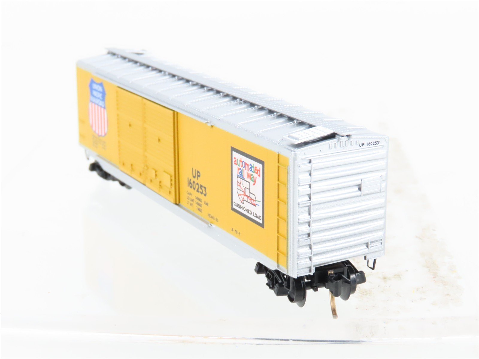 N Scale Micro-Trains MTL 34090 UP Union Pacific 50' Double Door Box Car #160253