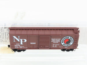 N Micro-Trains MTL 22040 NP Northern Pacific 40' Combination Door Box Car #8345