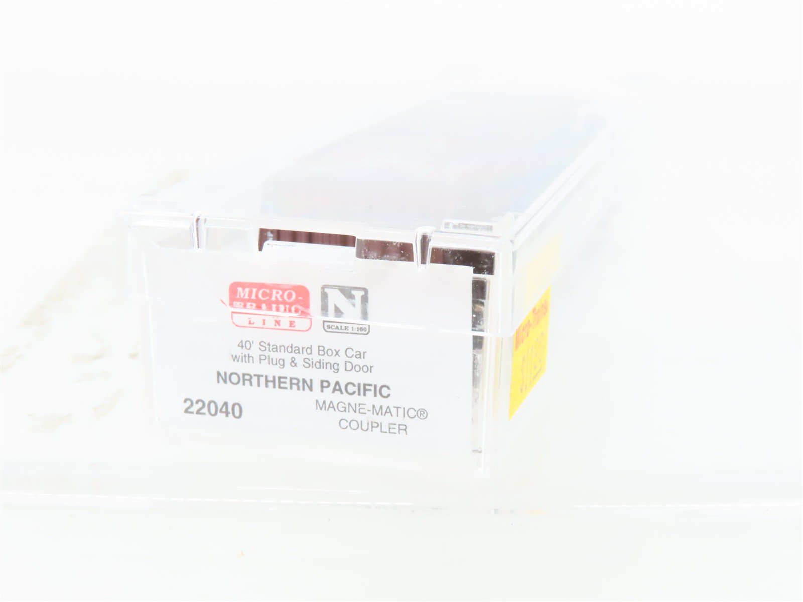 N Micro-Trains MTL 22040 NP Northern Pacific 40' Combination Door Box Car #8345