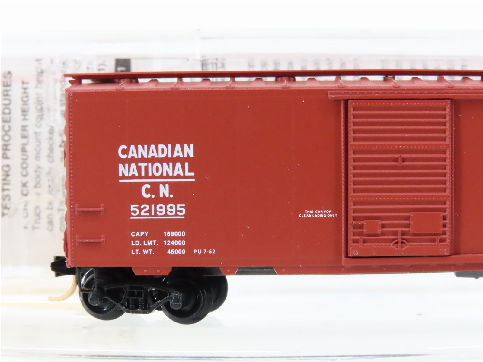 N Micro-Trains MTL 20206 CN Canadian National 40' Single Door Box Car #521995