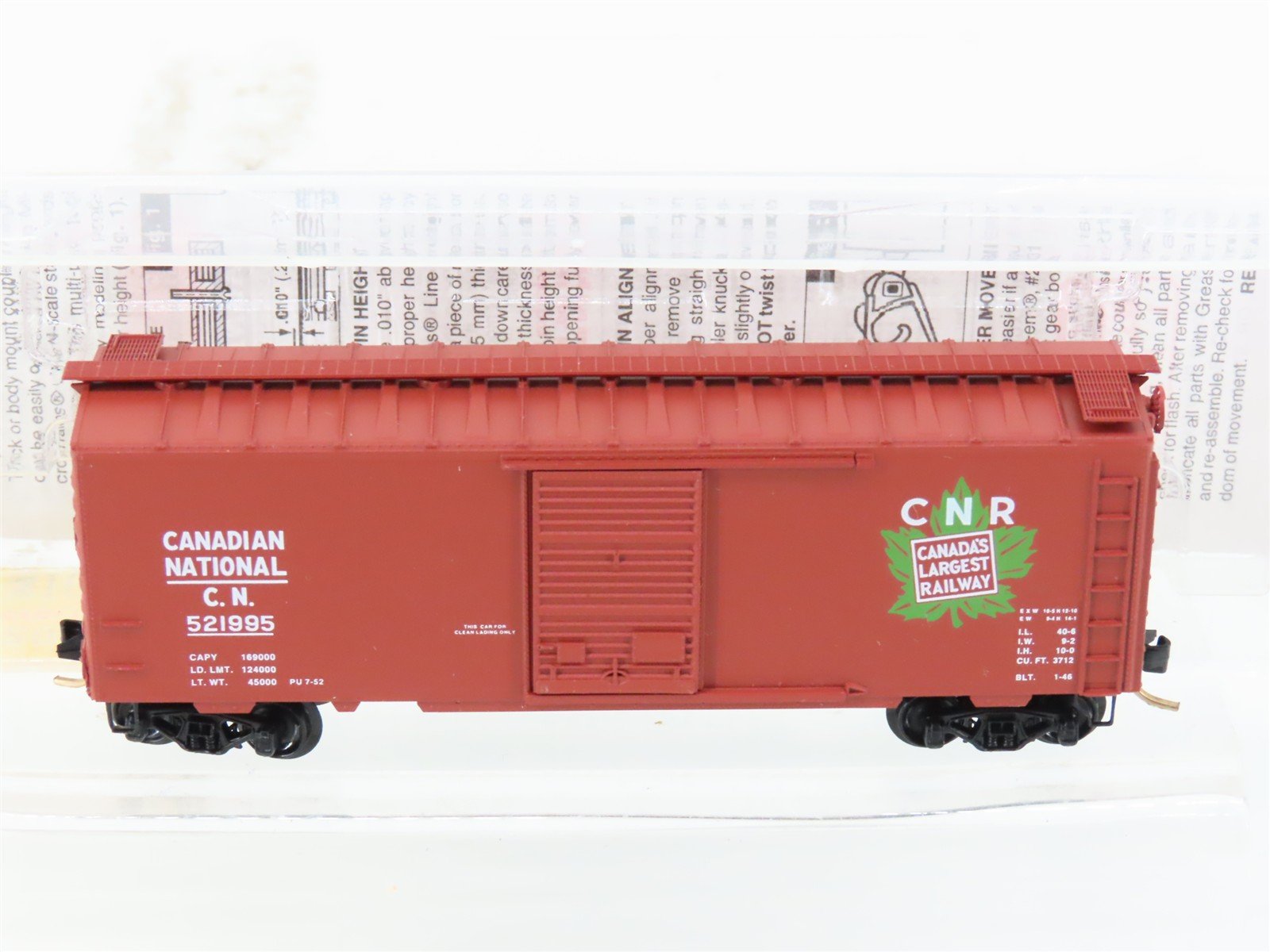 N Micro-Trains MTL 20206 CN Canadian National 40' Single Door Box Car #521995