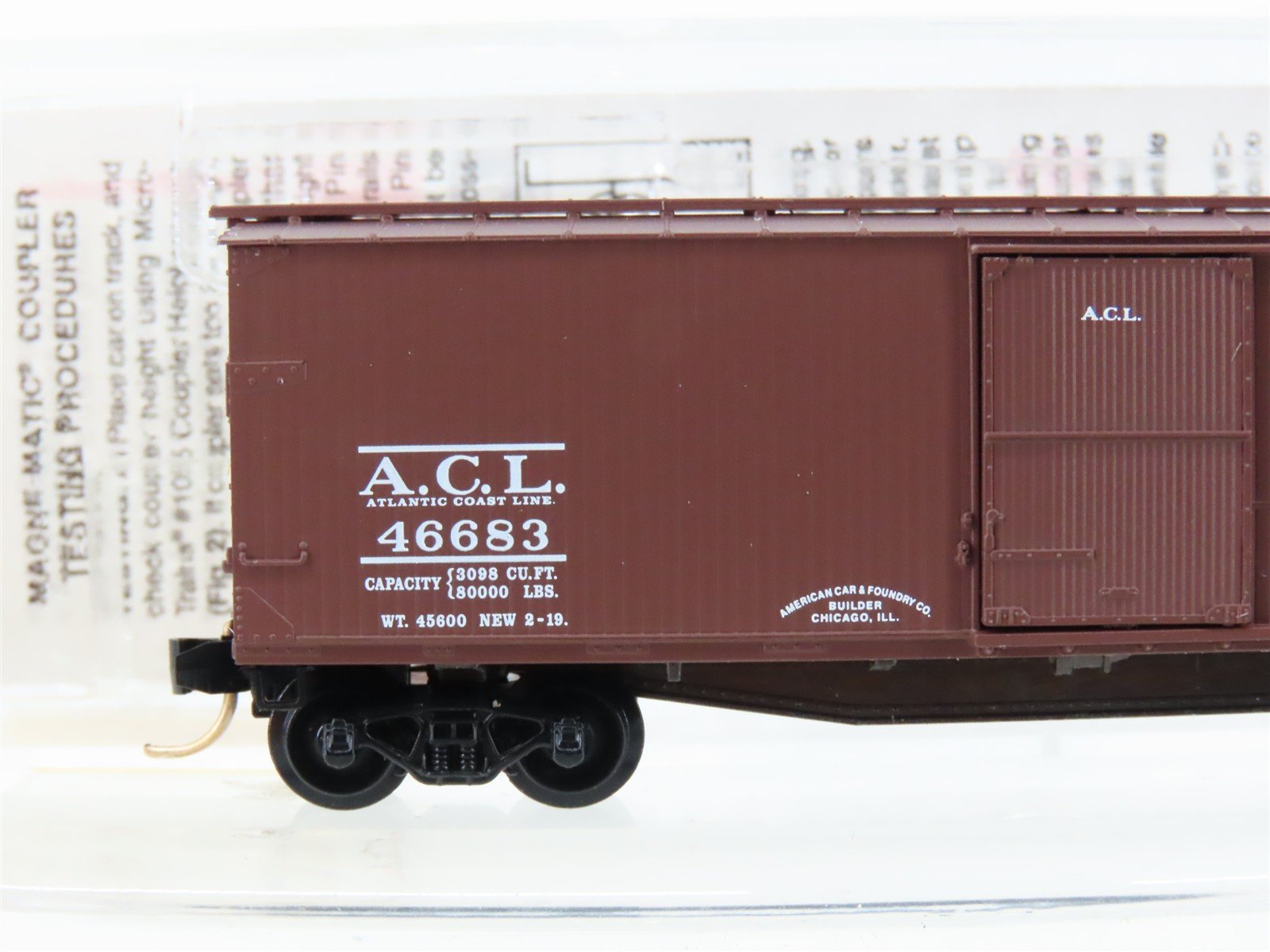 N Scale Micro-Trains MTL 39080 ACL Atlantic Coast Line 40' Wood Box Car #46683