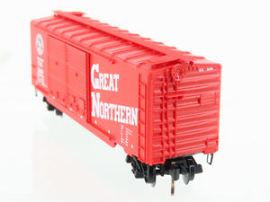N Scale Micro-Trains MTL 23200 GN Great Northern 40' Double Door Box Car #3249
