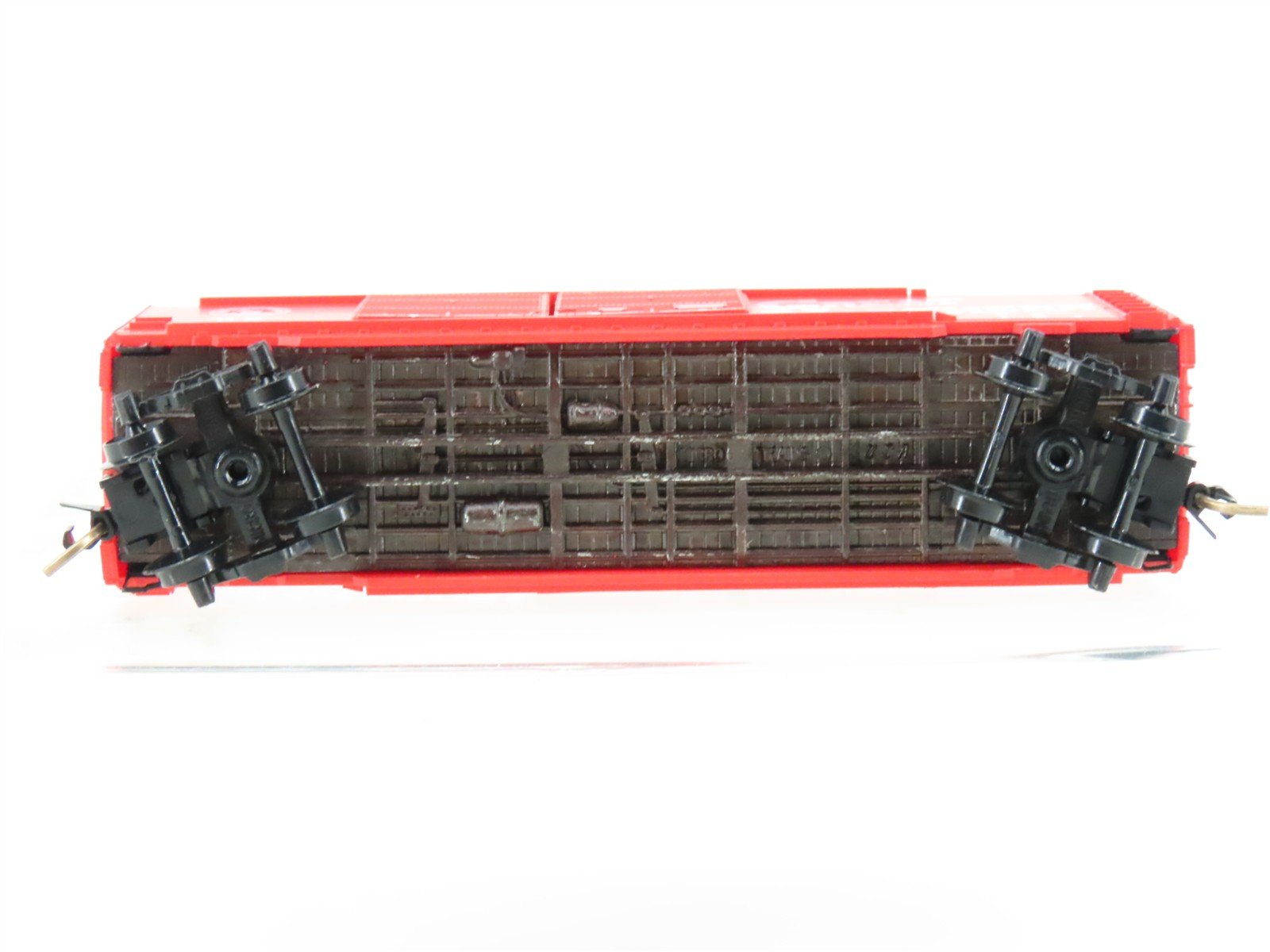 N Scale Micro-Trains MTL 23200 GN Great Northern 40' Double Door Box Car #3249