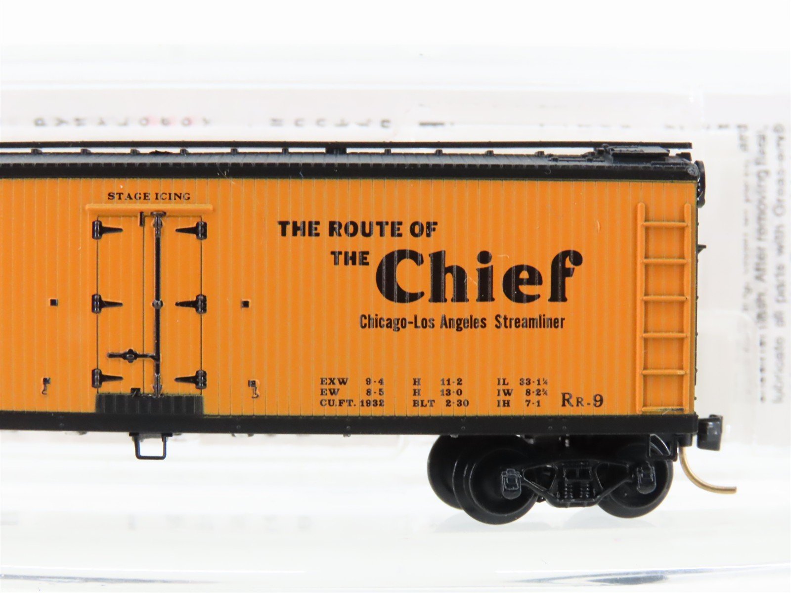 N Scale Micro-Trains MTL 47230 SFRD Santa Fe Chief 40' Wood Reefer #26243
