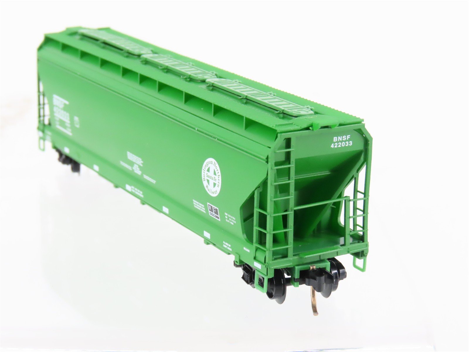 N Micro-Trains MTL 94110 BNSF Burlington Northern Santa Fe 3-Bay Hopper #422033