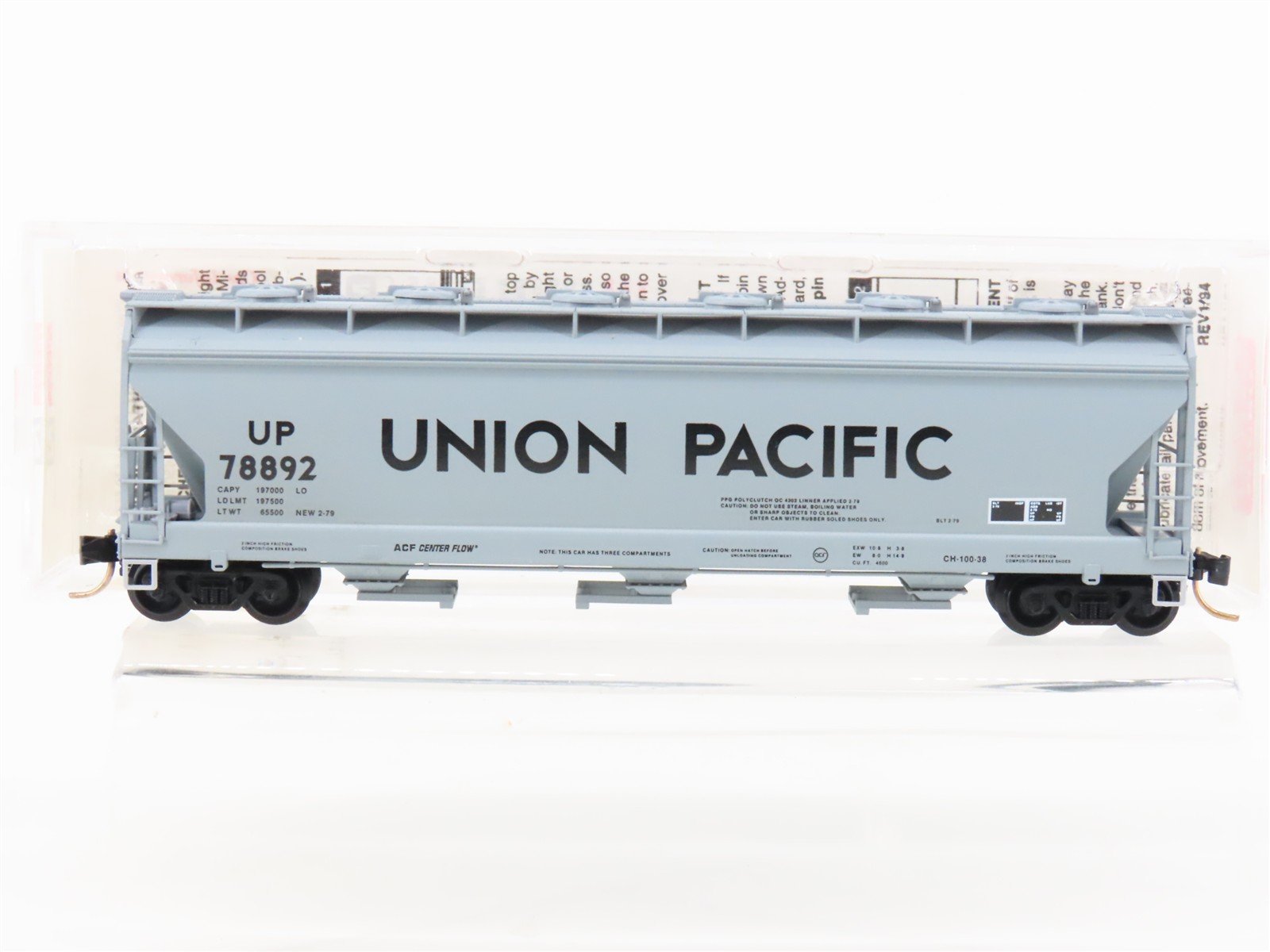 N Scale Micro-Trains MTL 93010 UP Union Pacific 3-Bay Covered Hopper #78892