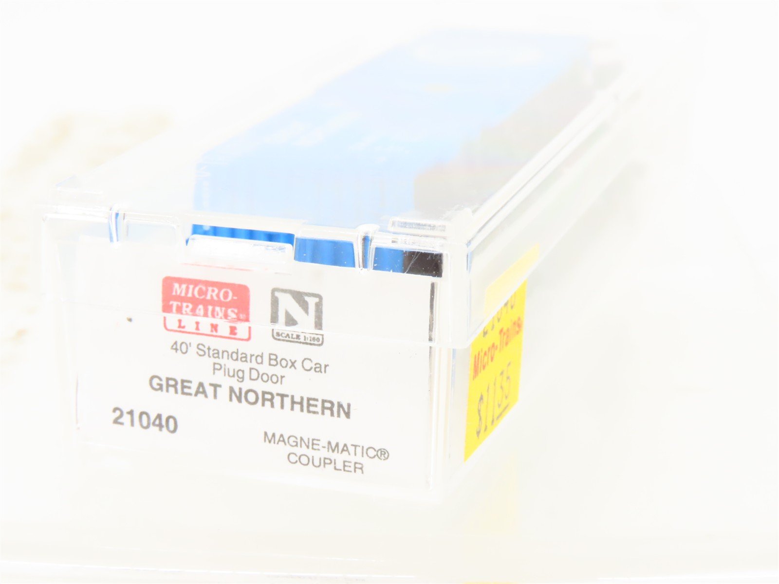 N Scale Micro-Trains MTL 21040 GN Great Northern 40' Plug Door Box Car #6619