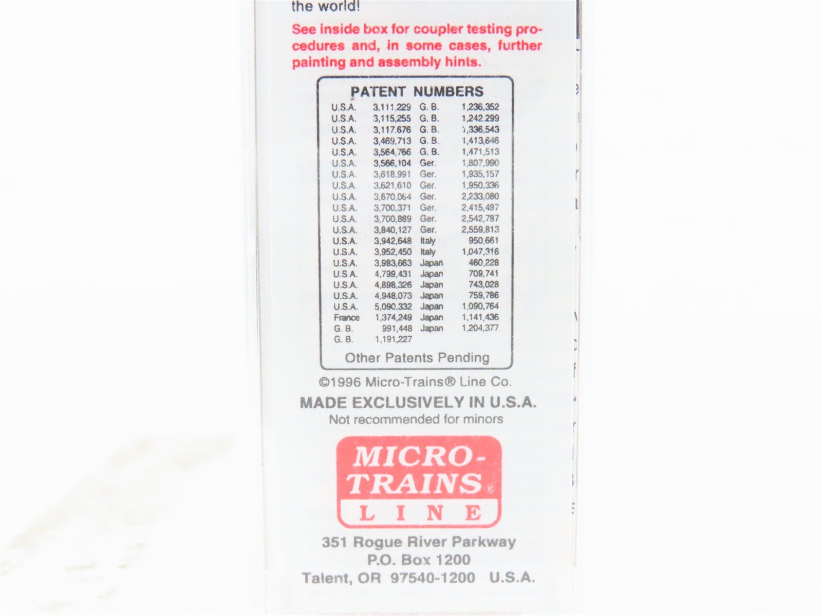 N Scale Micro-Trains MTL 59510 PFE Pacific Fruit Express 40' Steel Reefer #925