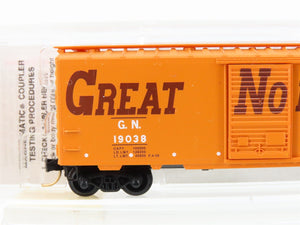 N Scale Micro-Trains MTL 20166 GN Great Northern 40' Single Door Box Car #19038